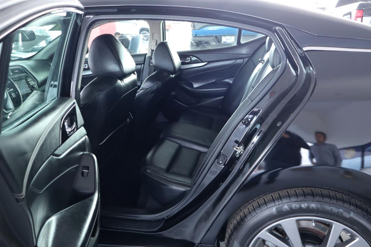 Nissan Maxima SV 3.5L *Ltd Avail* 2017