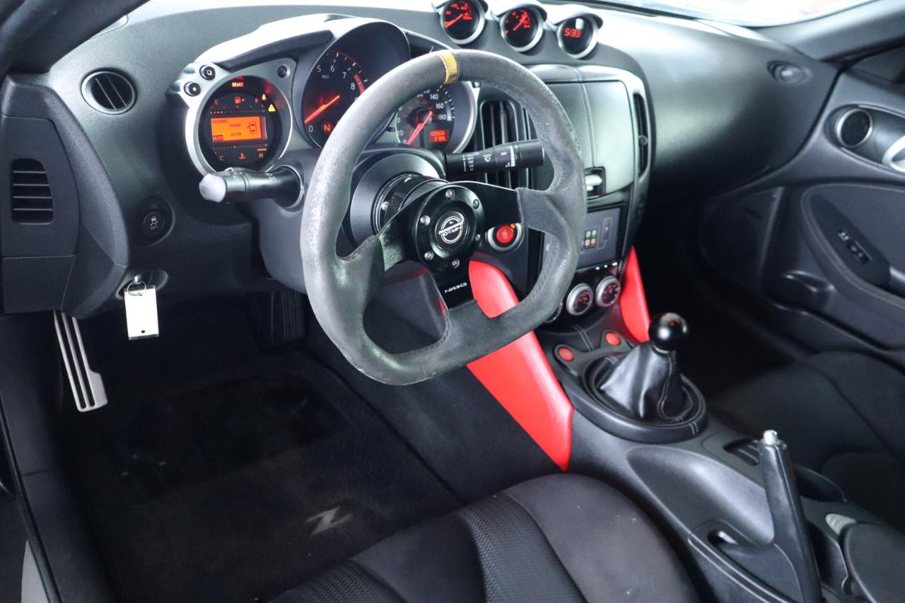 Nissan 370Z Coupe Sport Manual 2017