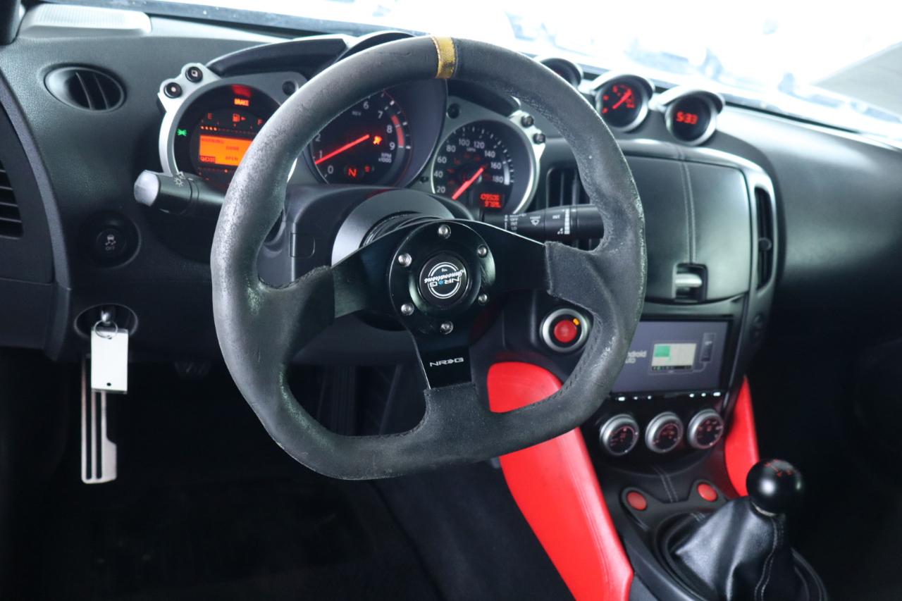 Nissan 370Z Coupe Sport Manual 2017