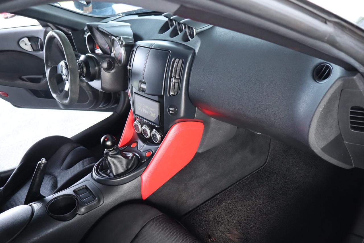 Nissan 370Z Coupe Sport Manual 2017