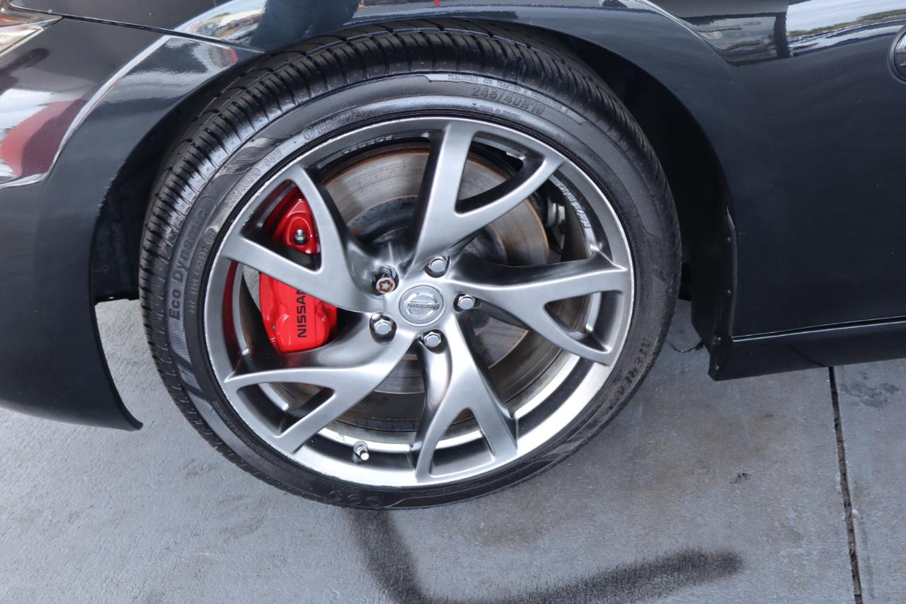 Nissan 370Z Coupe Sport Manual 2017