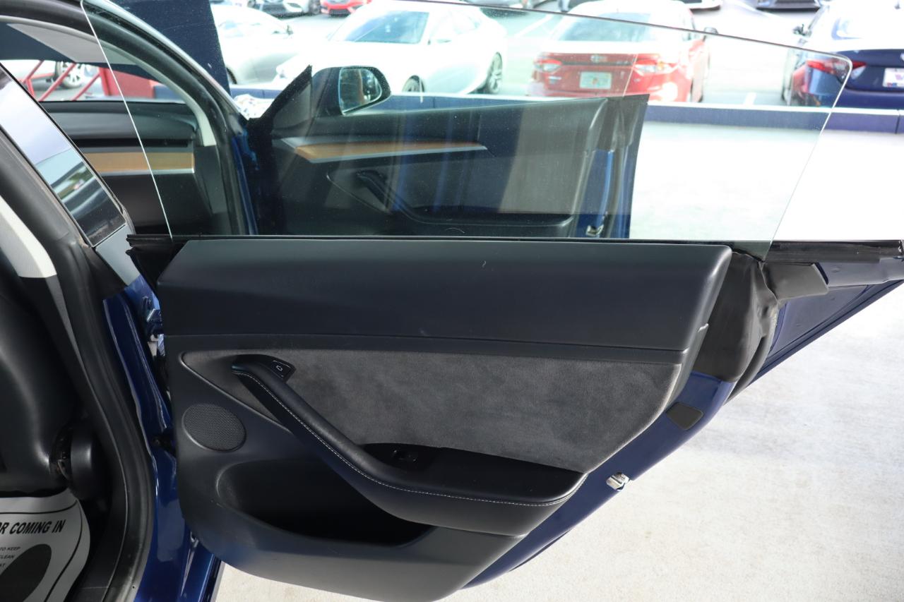 Tesla Model 3 Long Range AWD *Ltd Avail* 2022