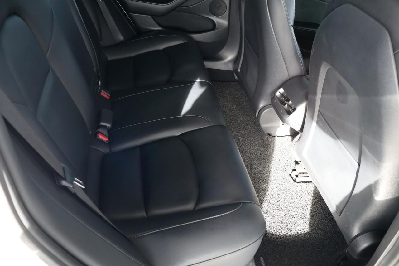 Tesla Model 3 Standard Range Plus RWD 2021