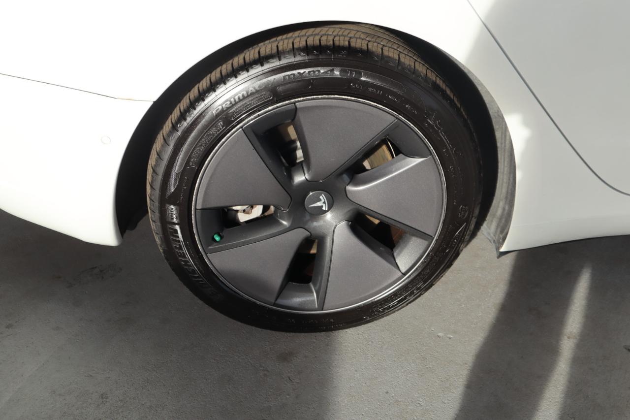 Tesla Model 3 Standard Range Plus RWD 2021