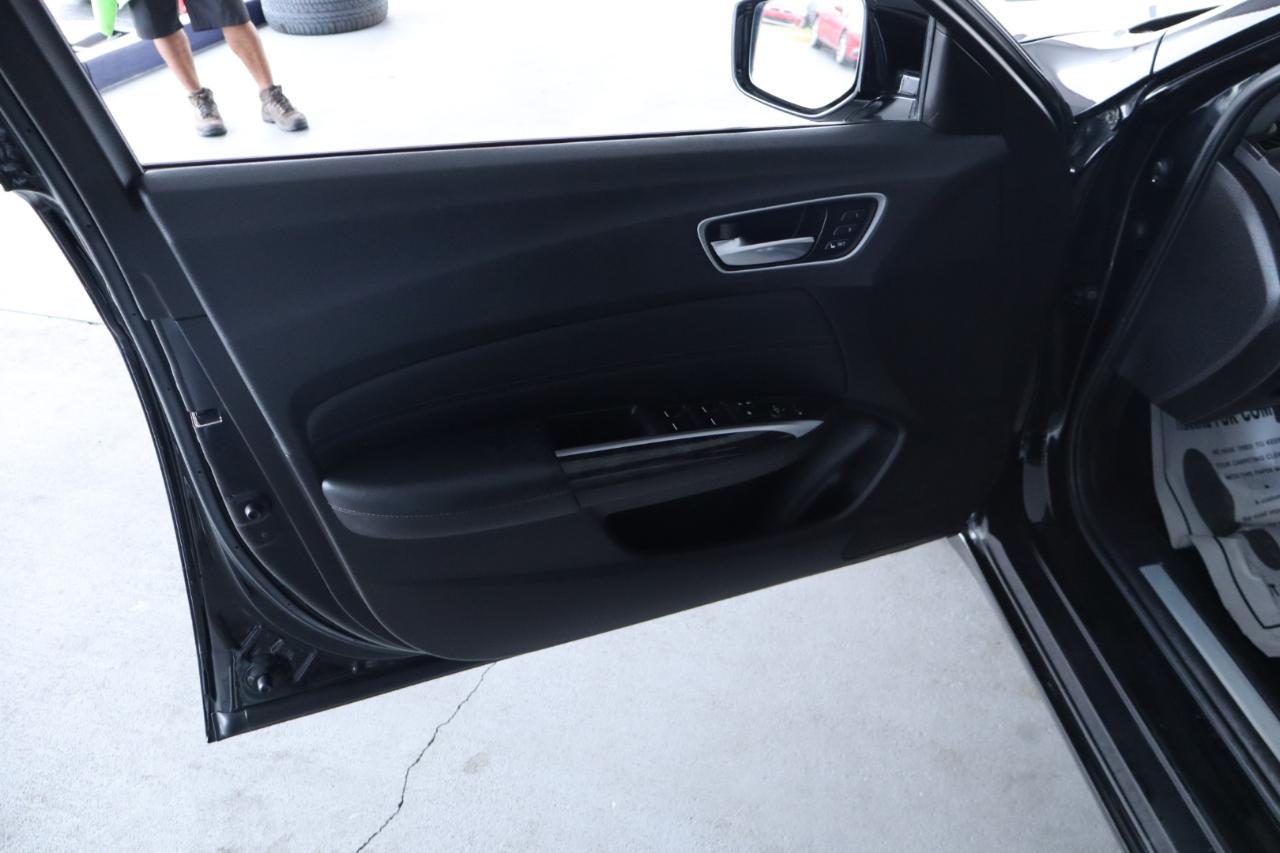 Acura TLX 2.4L FWD 2020