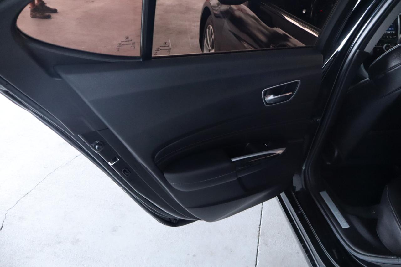 Acura TLX 2.4L FWD 2020