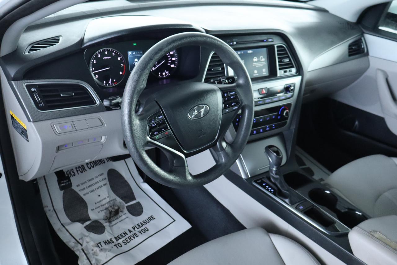 Hyundai Sonata 4dr Sdn 2.4L SE 2016