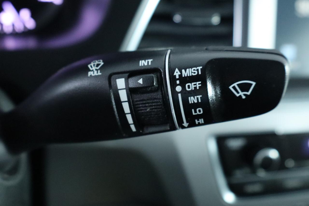 Hyundai Sonata 4dr Sdn 2.4L SE 2016