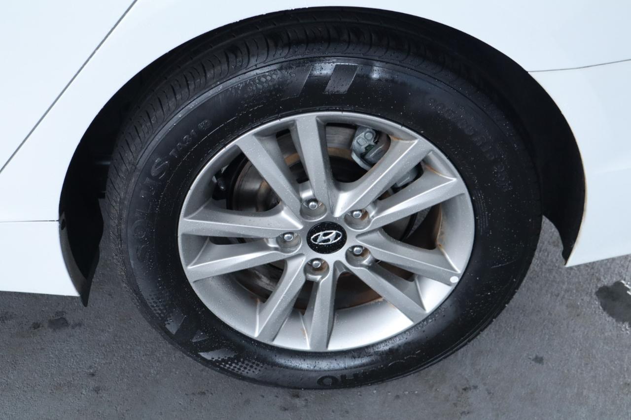 Hyundai Sonata 4dr Sdn 2.4L SE 2016