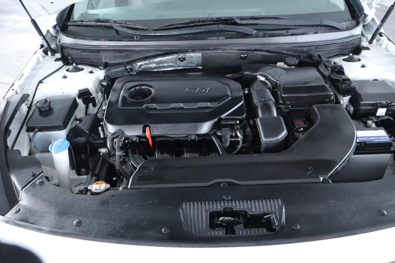 Hyundai Sonata 4dr Sdn 2.4L SE 2016