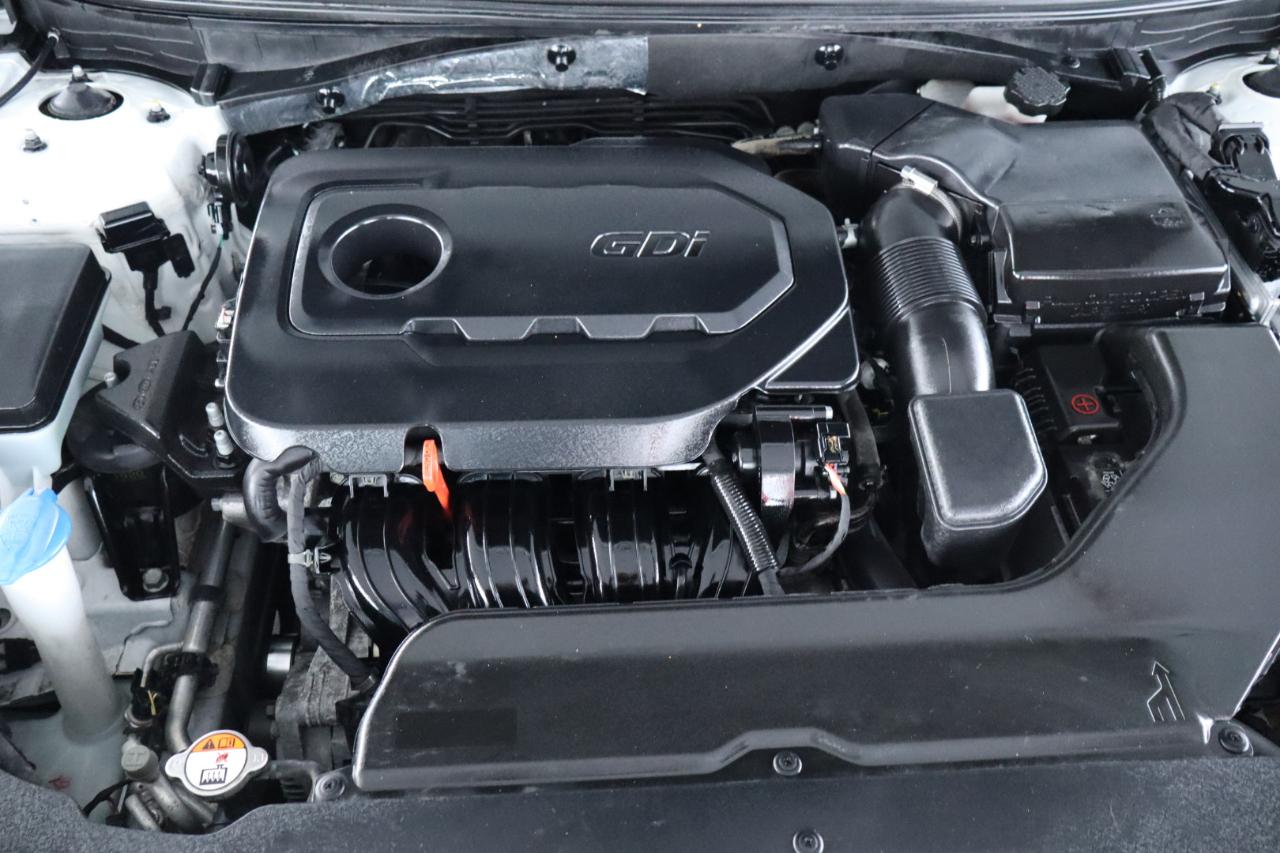 Hyundai Sonata 4dr Sdn 2.4L SE 2016