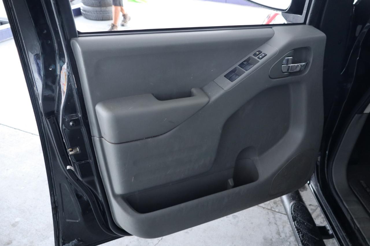 Nissan Frontier Crew Cab 4x2 SV Auto 2020