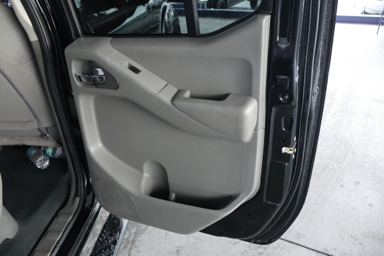 Nissan Frontier Crew Cab 4x2 SV Auto 2020