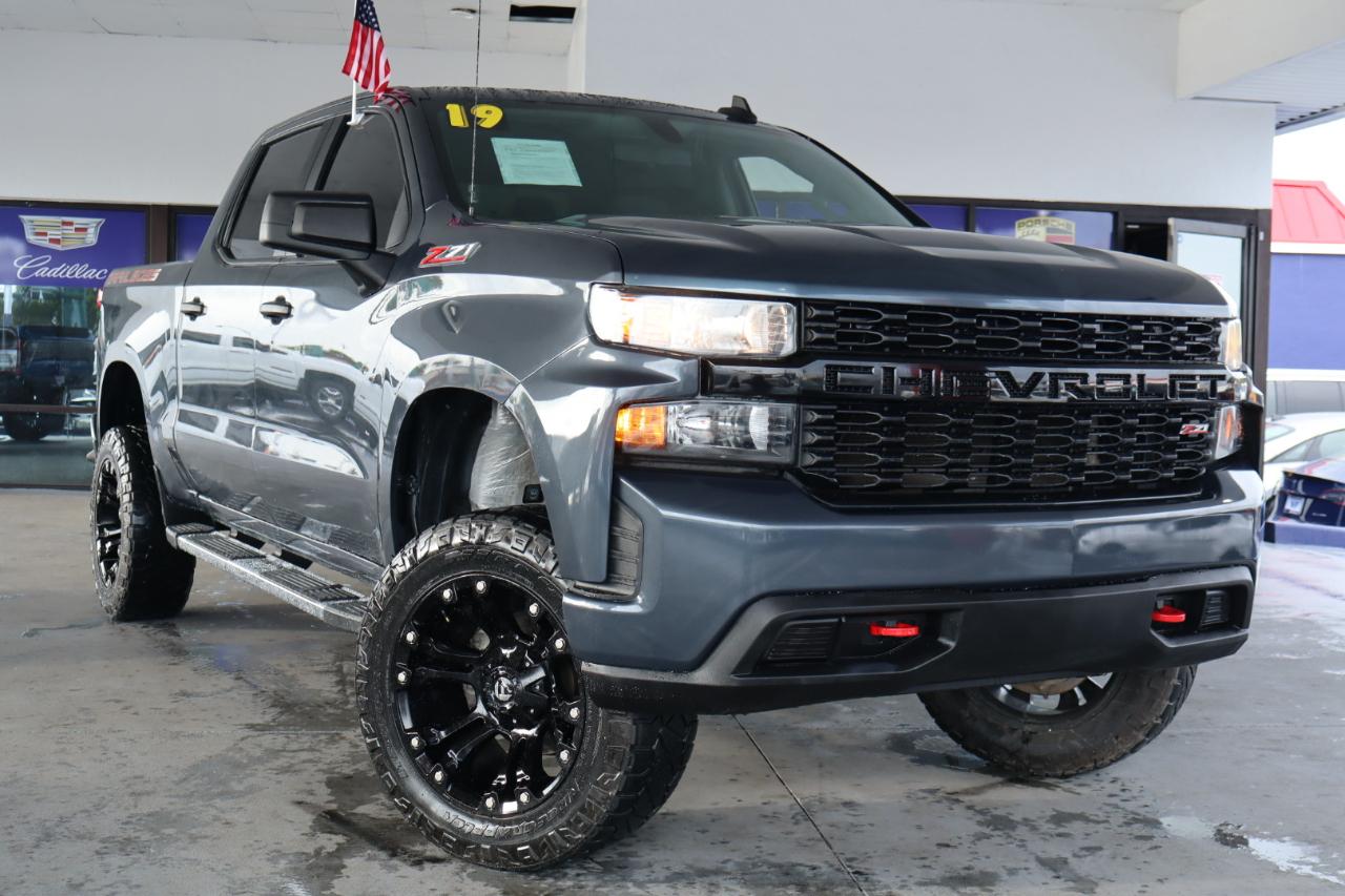 Chevrolet Silverado 1500 4WD Crew Cab 147" Custom Trail Boss 2019