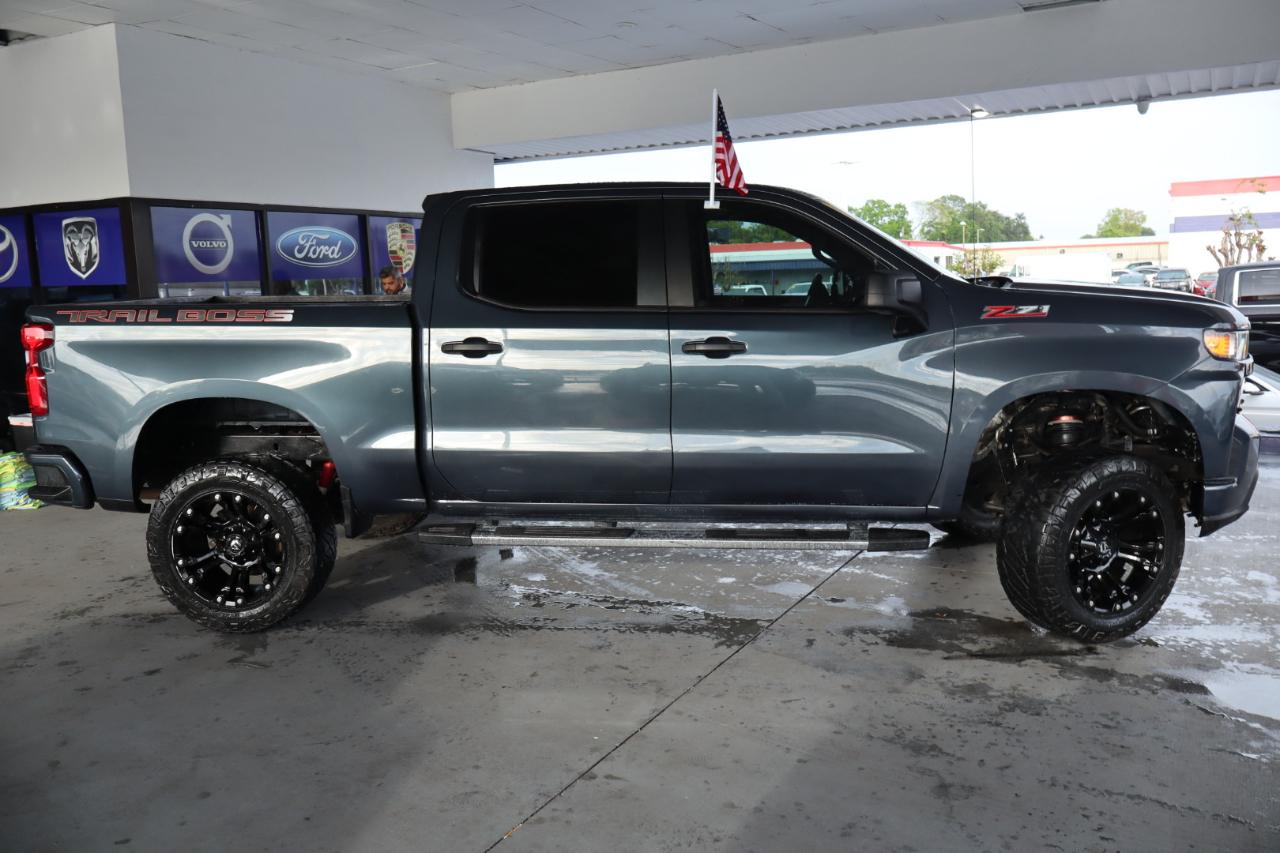 Chevrolet Silverado 1500 4WD Crew Cab 147" Custom Trail Boss 2019