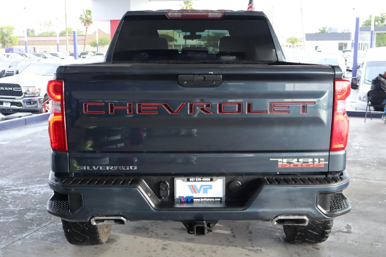 Chevrolet Silverado 1500 4WD Crew Cab 147" Custom Trail Boss 2019