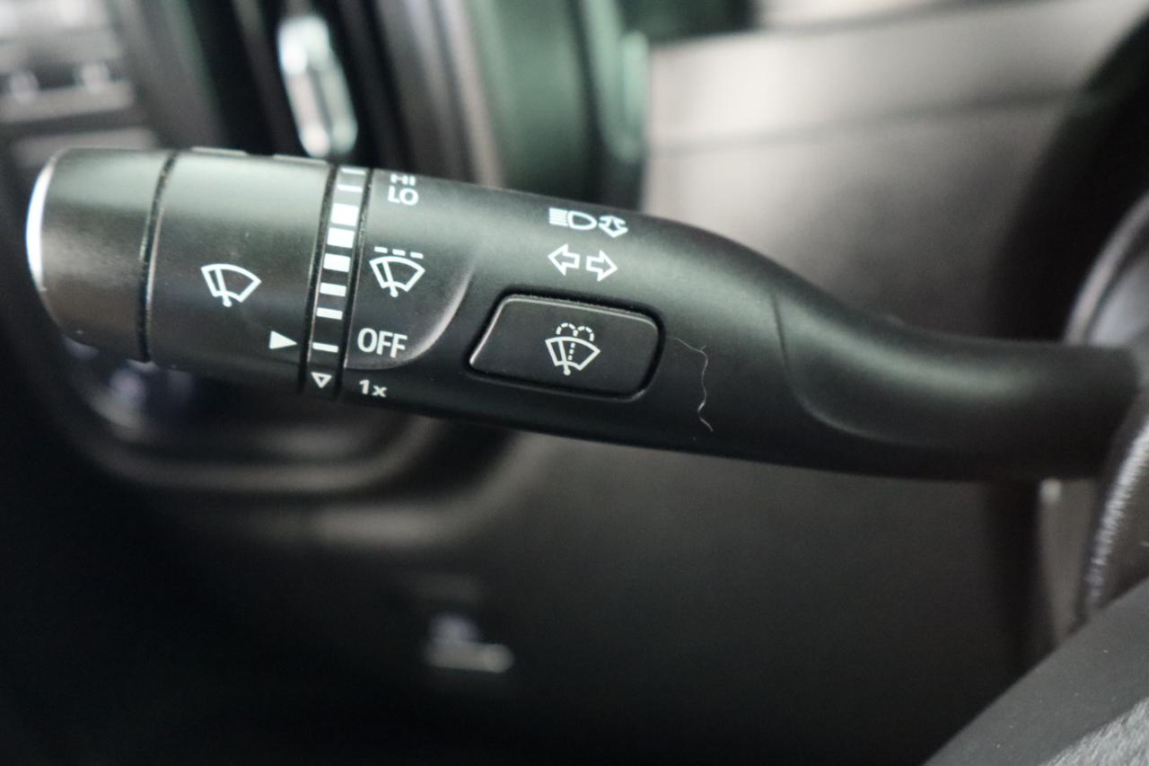 Chevrolet Silverado 1500 4WD Crew Cab 147" Custom Trail Boss 2019