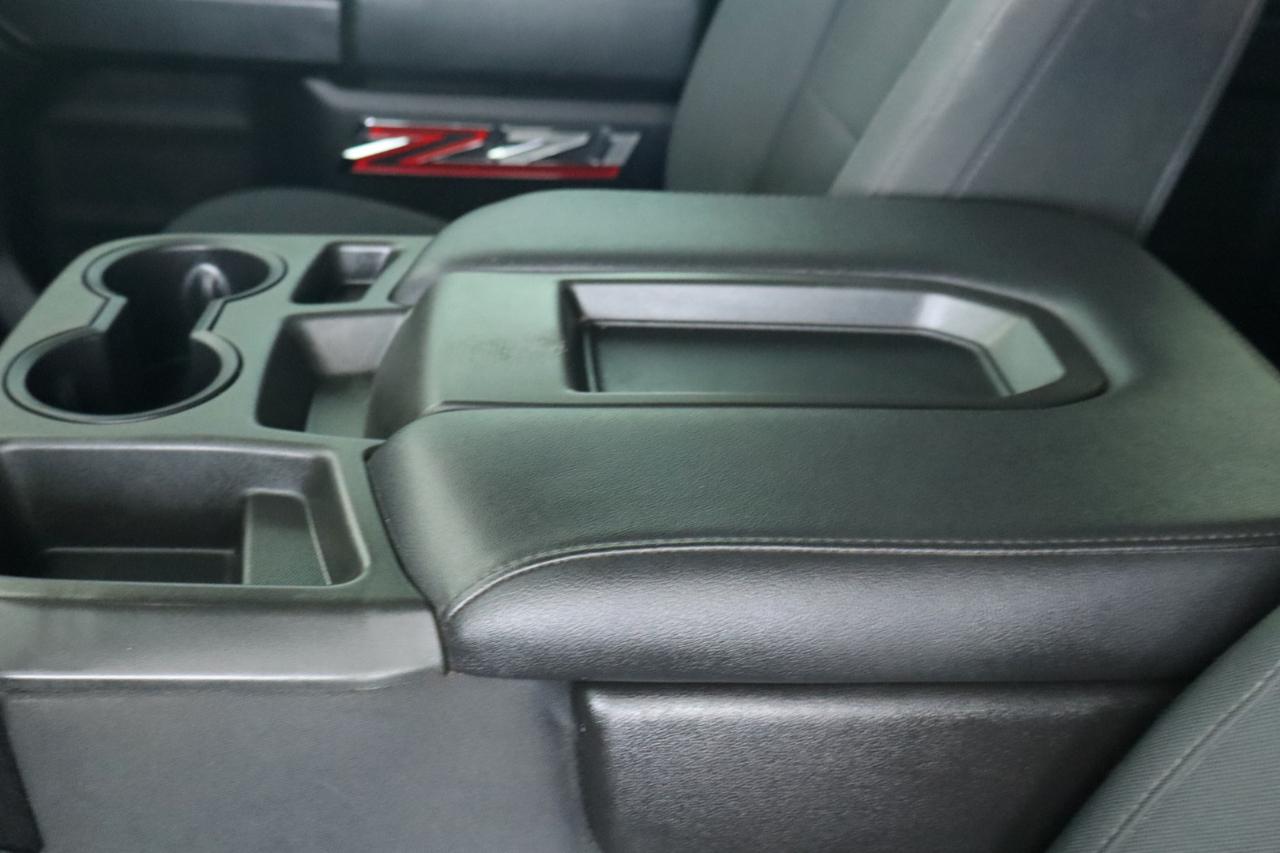 Chevrolet Silverado 1500 4WD Crew Cab 147" Custom Trail Boss 2019