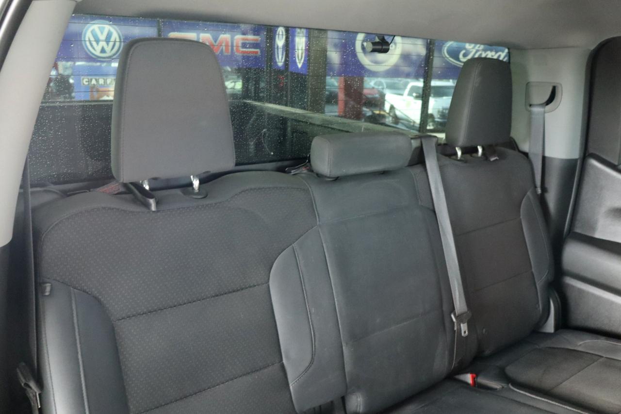 Chevrolet Silverado 1500 4WD Crew Cab 147" Custom Trail Boss 2019