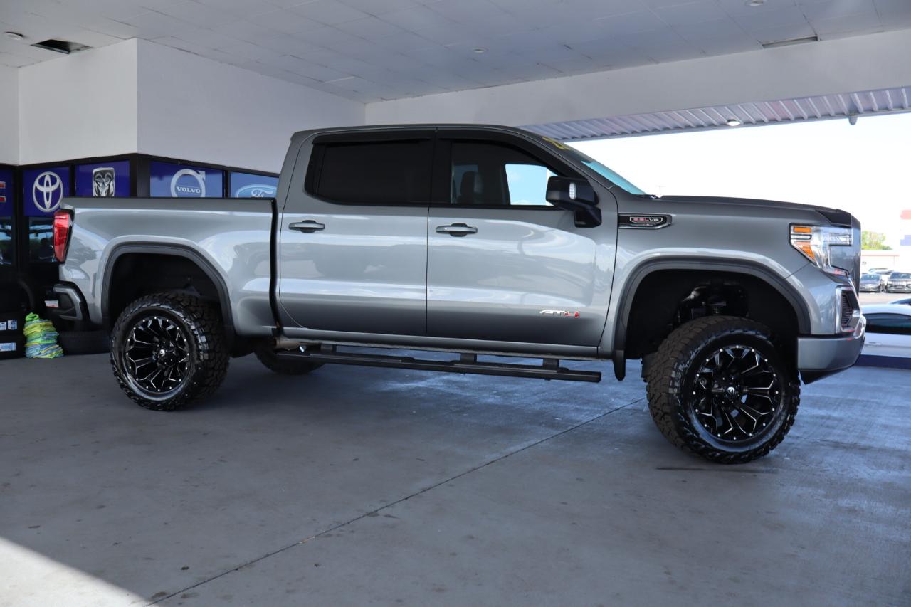 GMC Sierra 1500 Limited 4WD Crew Cab 147" AT4 2022