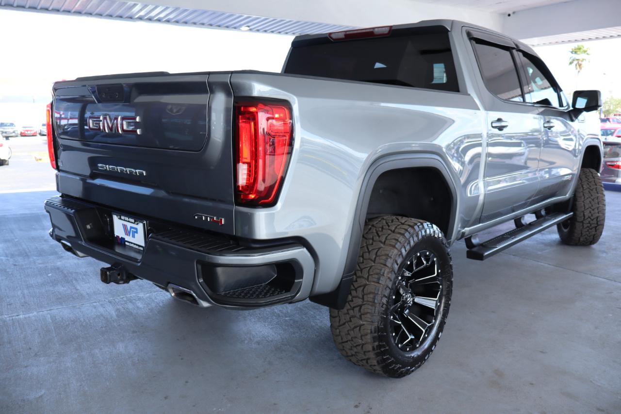 GMC Sierra 1500 Limited 4WD Crew Cab 147" AT4 2022