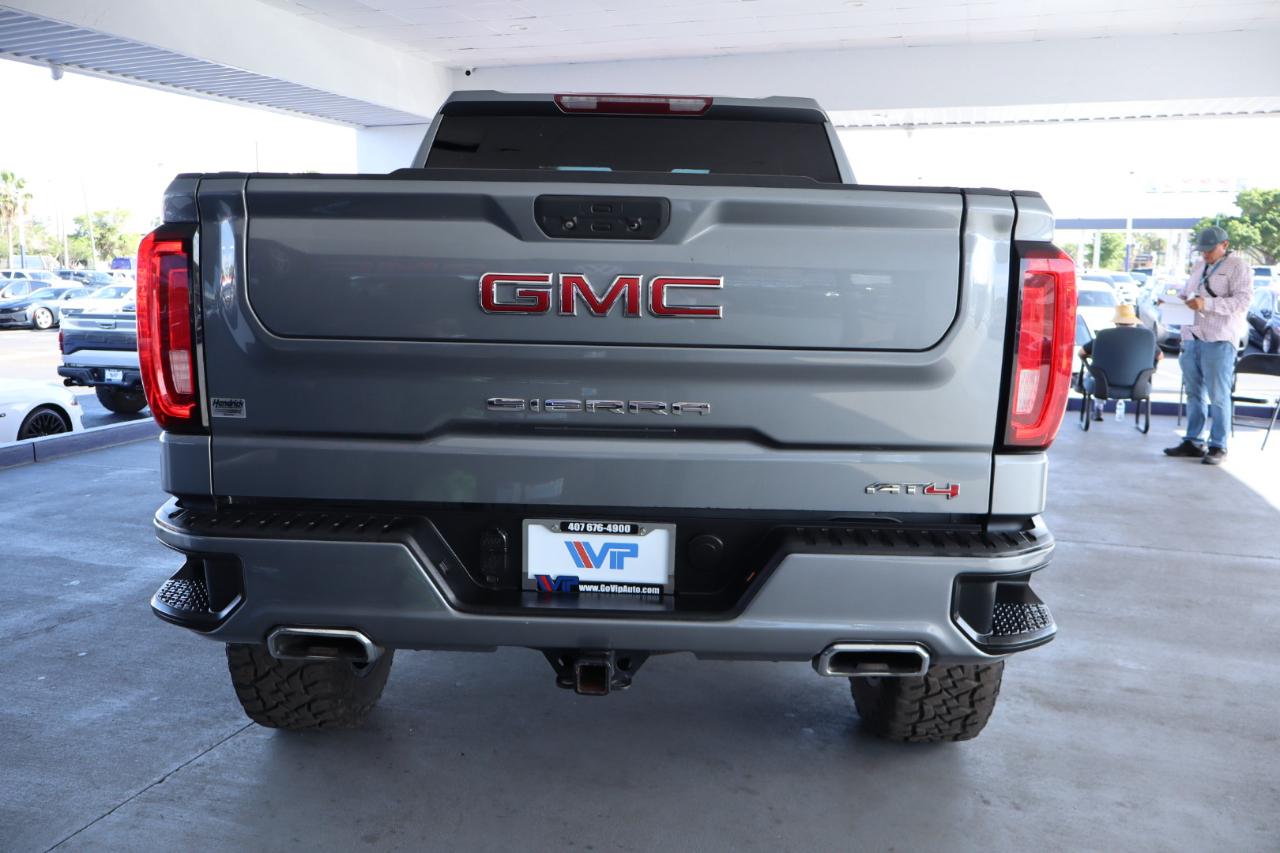 GMC Sierra 1500 Limited 4WD Crew Cab 147" AT4 2022