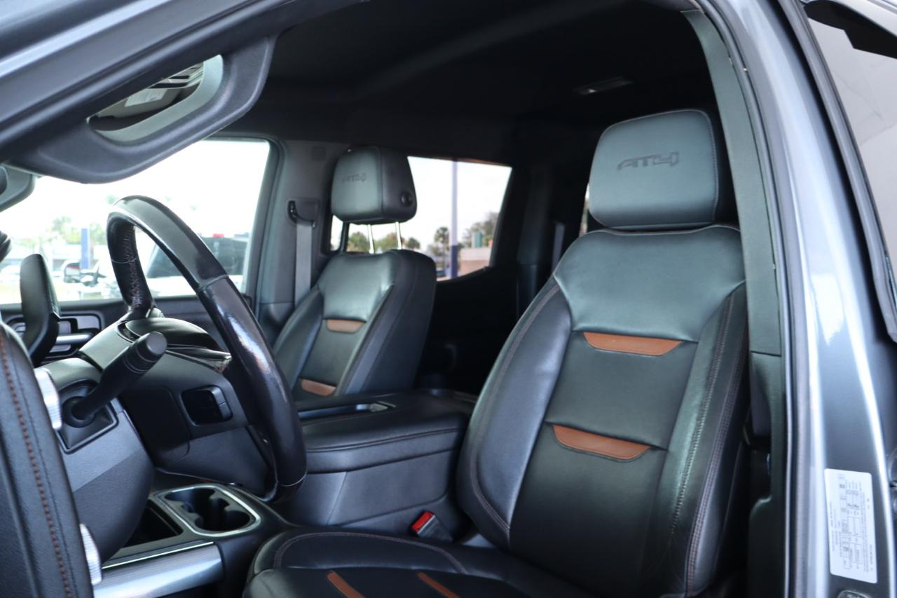 GMC Sierra 1500 Limited 4WD Crew Cab 147" AT4 2022