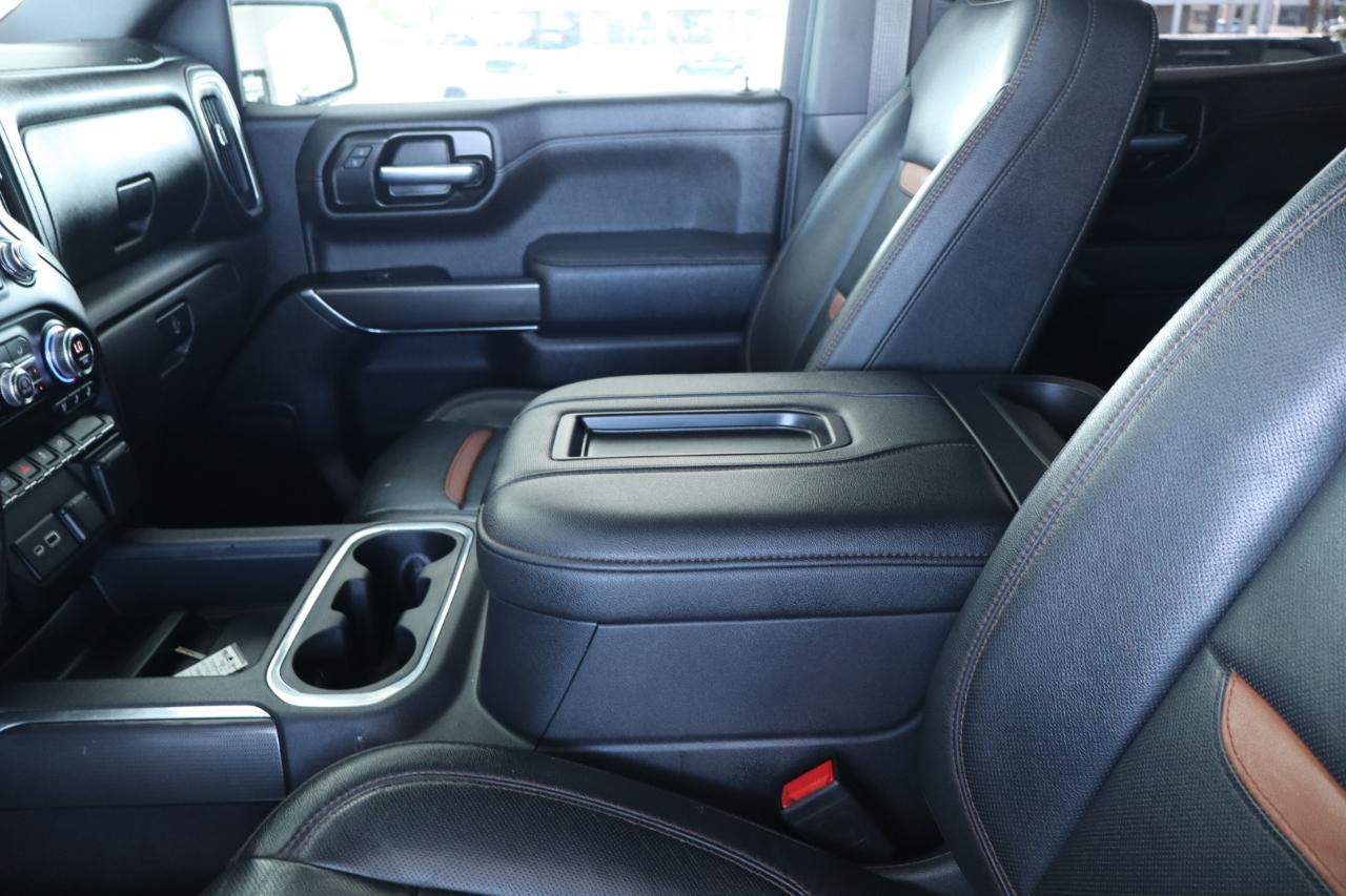 GMC Sierra 1500 Limited 4WD Crew Cab 147" AT4 2022