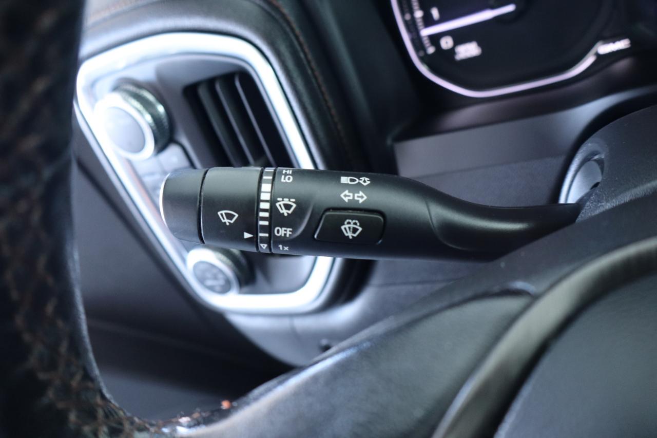 GMC Sierra 1500 Limited 4WD Crew Cab 147" AT4 2022