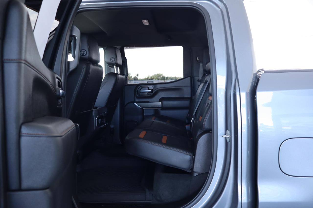 GMC Sierra 1500 Limited 4WD Crew Cab 147" AT4 2022