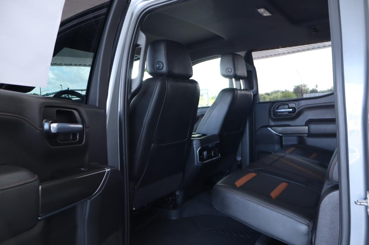 GMC Sierra 1500 Limited 4WD Crew Cab 147" AT4 2022