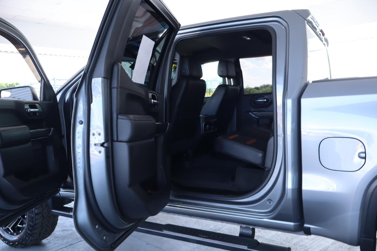 GMC Sierra 1500 Limited 4WD Crew Cab 147" AT4 2022