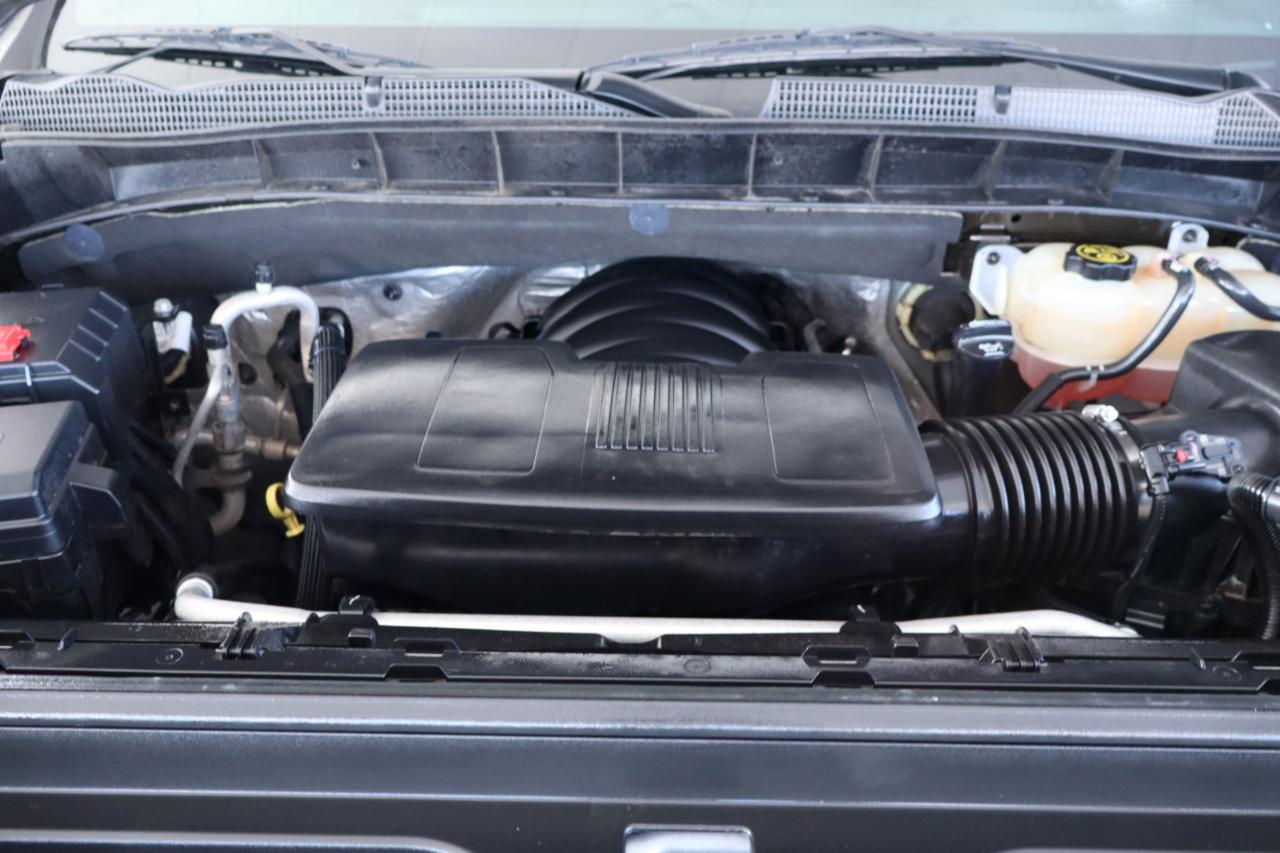 GMC Sierra 1500 Limited 4WD Crew Cab 147" AT4 2022