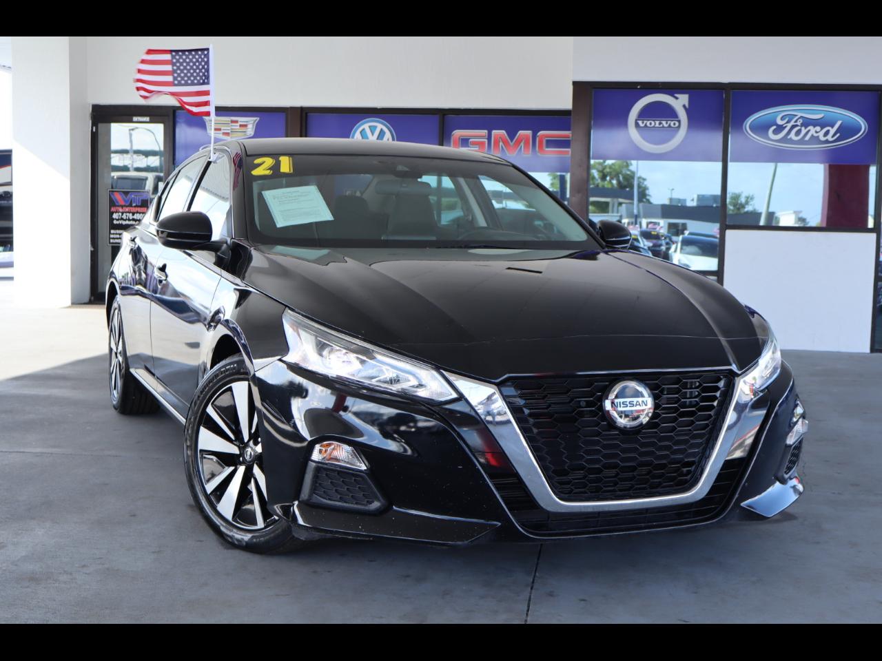 Nissan Altima 2.5 SV Sedan 2021