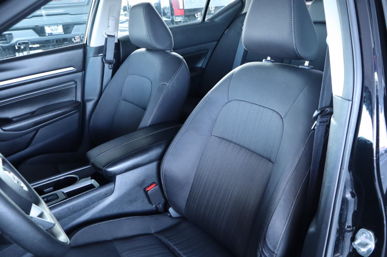 Nissan Altima 2.5 SV Sedan 2021