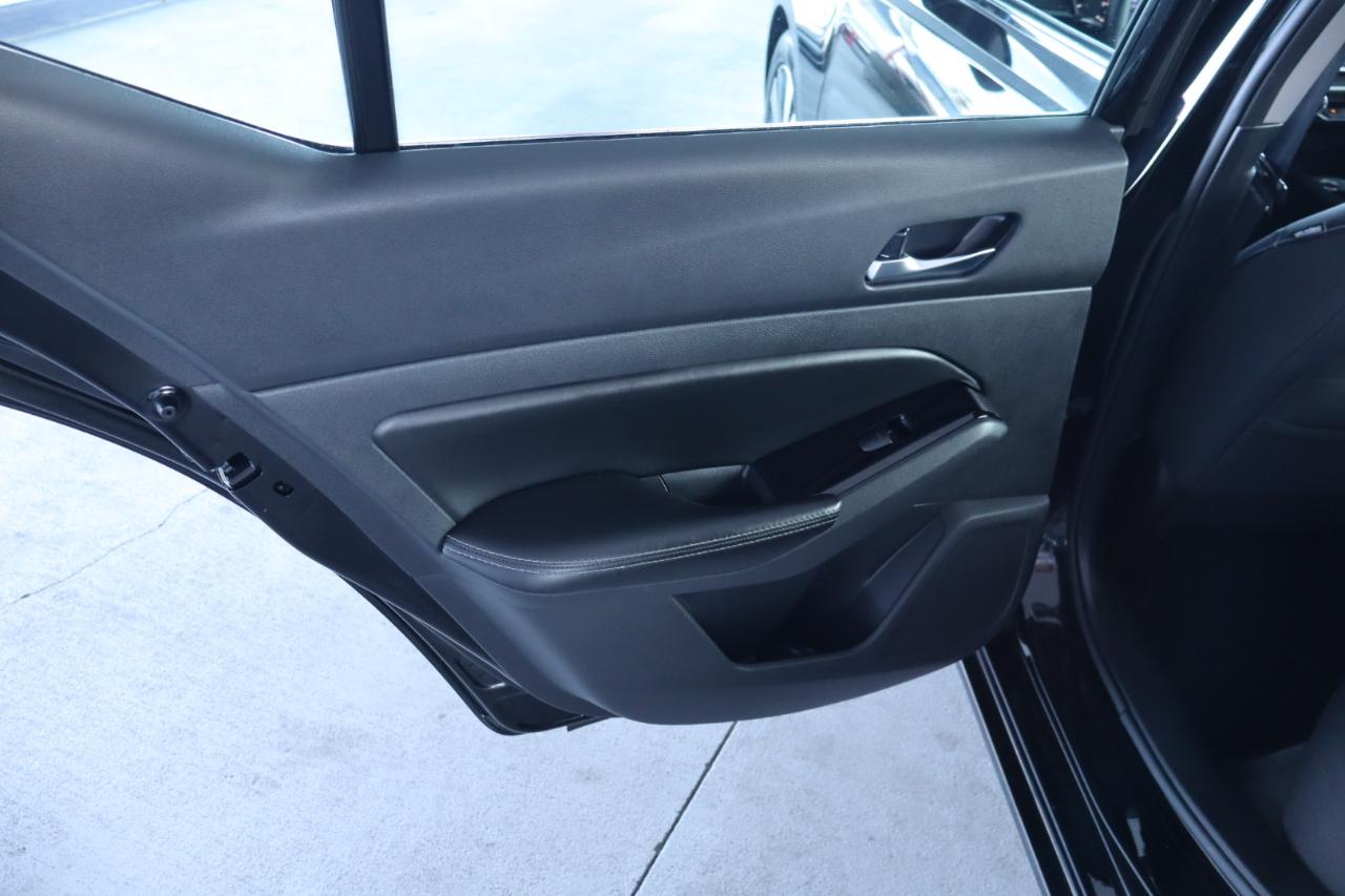 Nissan Altima 2.5 SV Sedan 2021