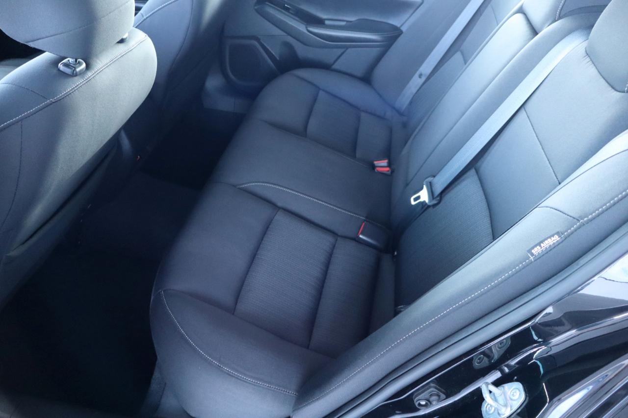 Nissan Altima 2.5 SV Sedan 2021