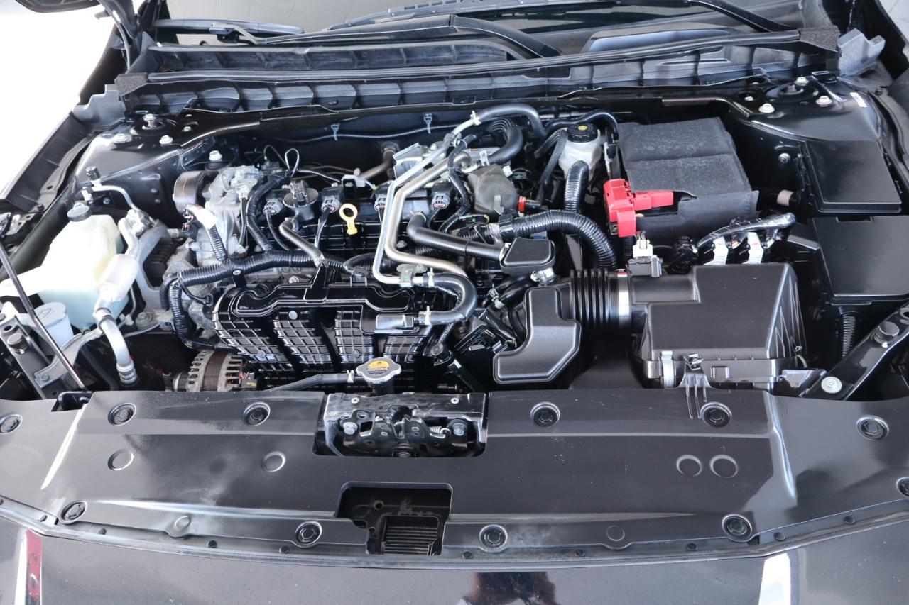 Nissan Altima 2.5 SV Sedan 2021