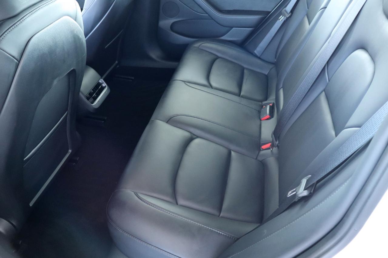 Tesla Model 3 RWD 2023