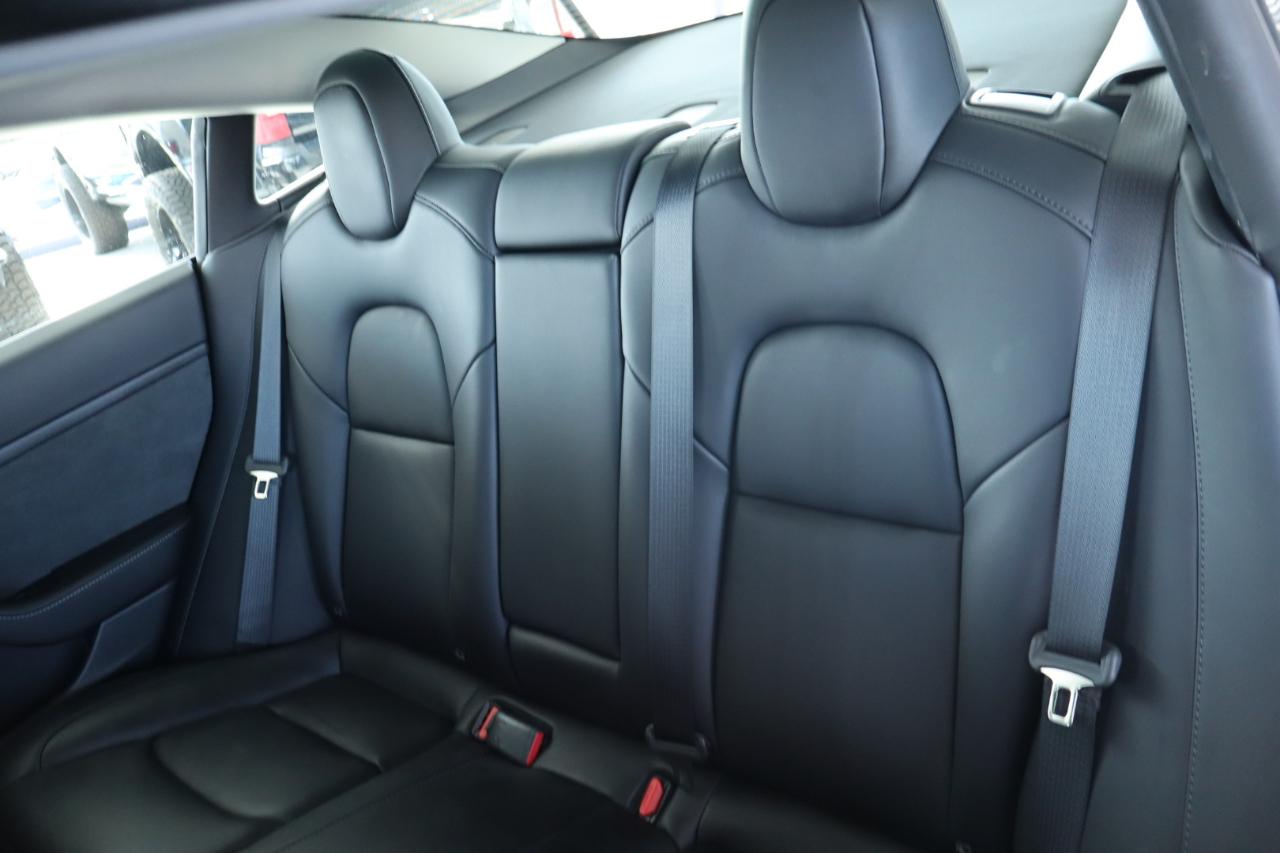 Tesla Model 3 RWD 2023