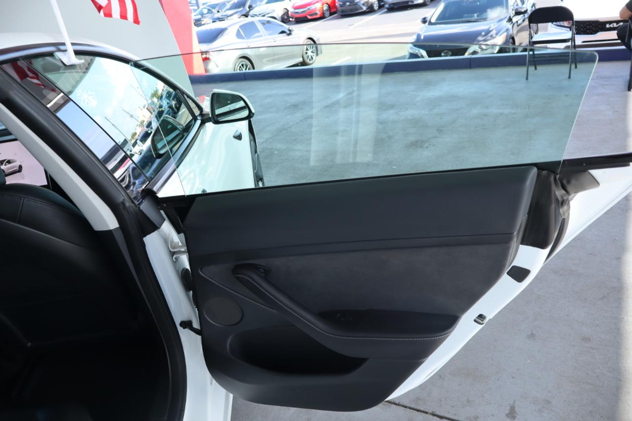 Tesla Model 3 RWD 2023