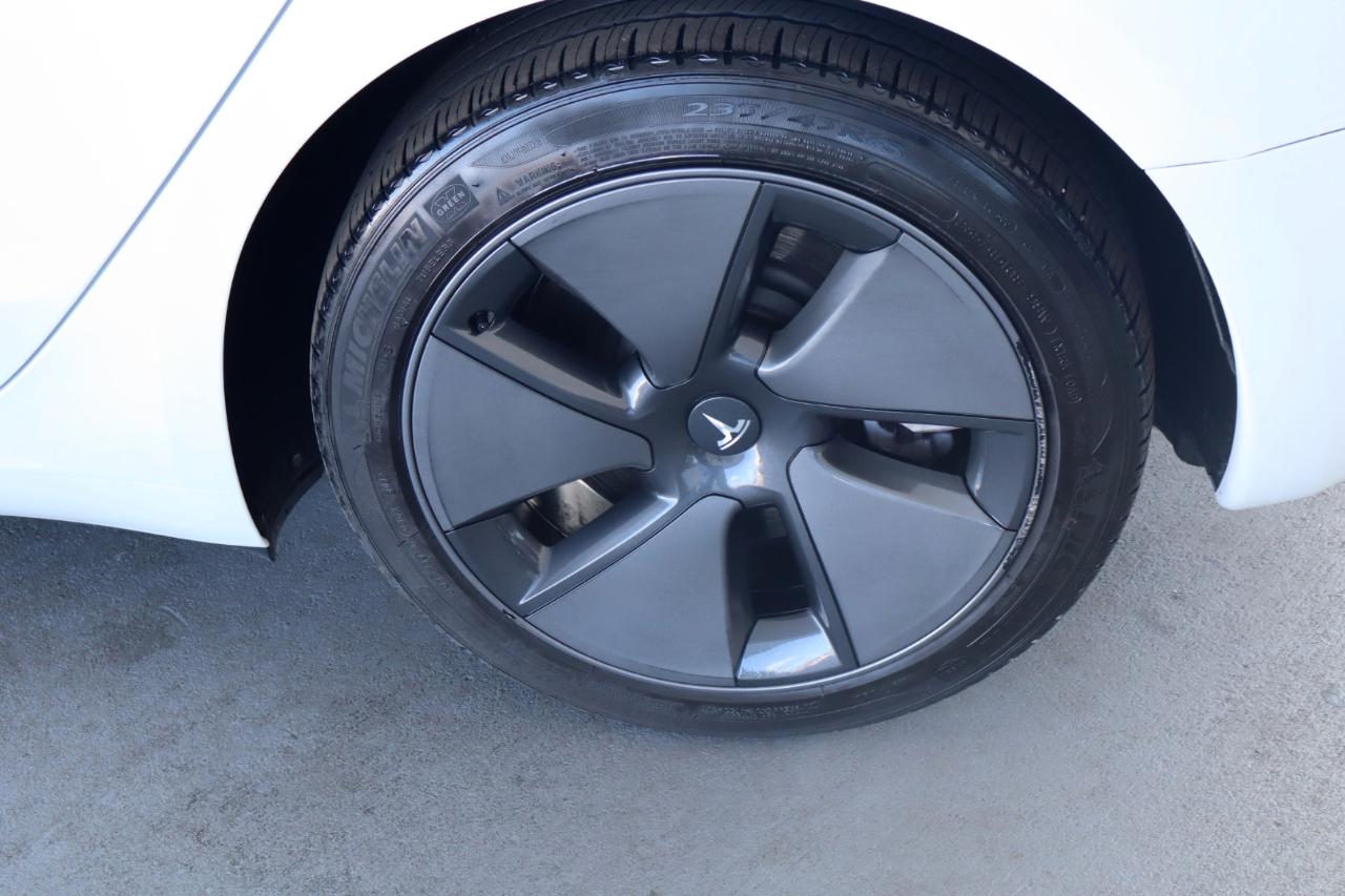 Tesla Model 3 RWD 2023