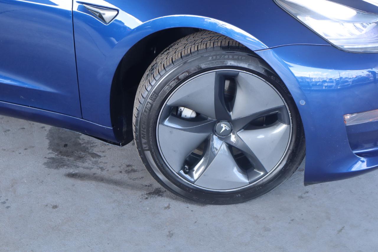 Tesla Model 3 Mid Range RWD *Ltd Avail* 2019