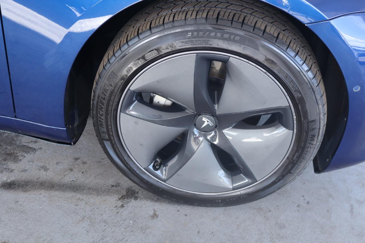 Tesla Model 3 Mid Range RWD *Ltd Avail* 2019