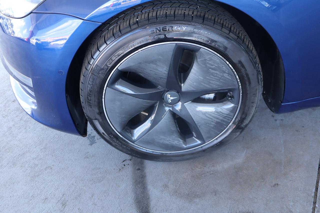 Tesla Model 3 Mid Range RWD *Ltd Avail* 2019