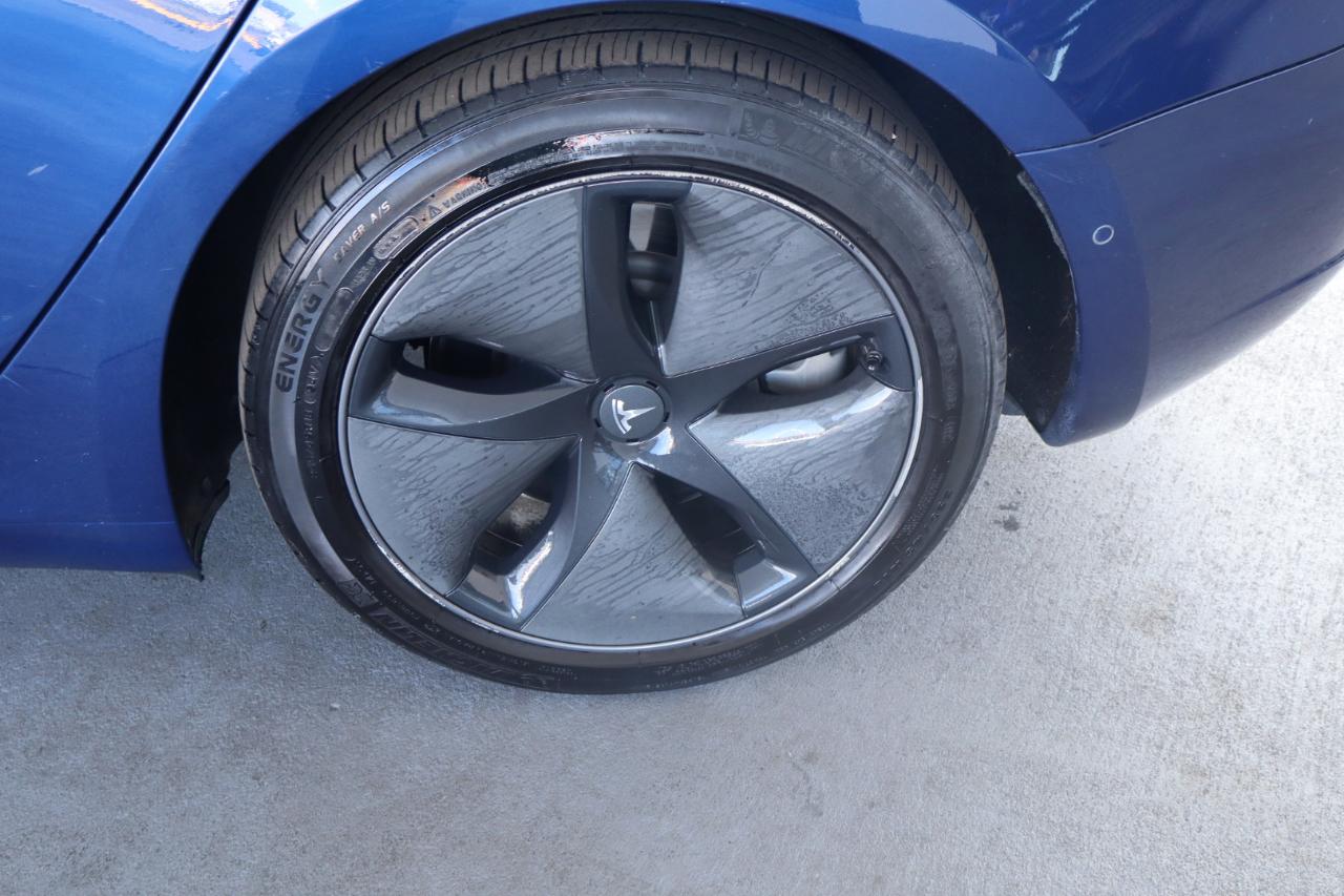 Tesla Model 3 Mid Range RWD *Ltd Avail* 2019