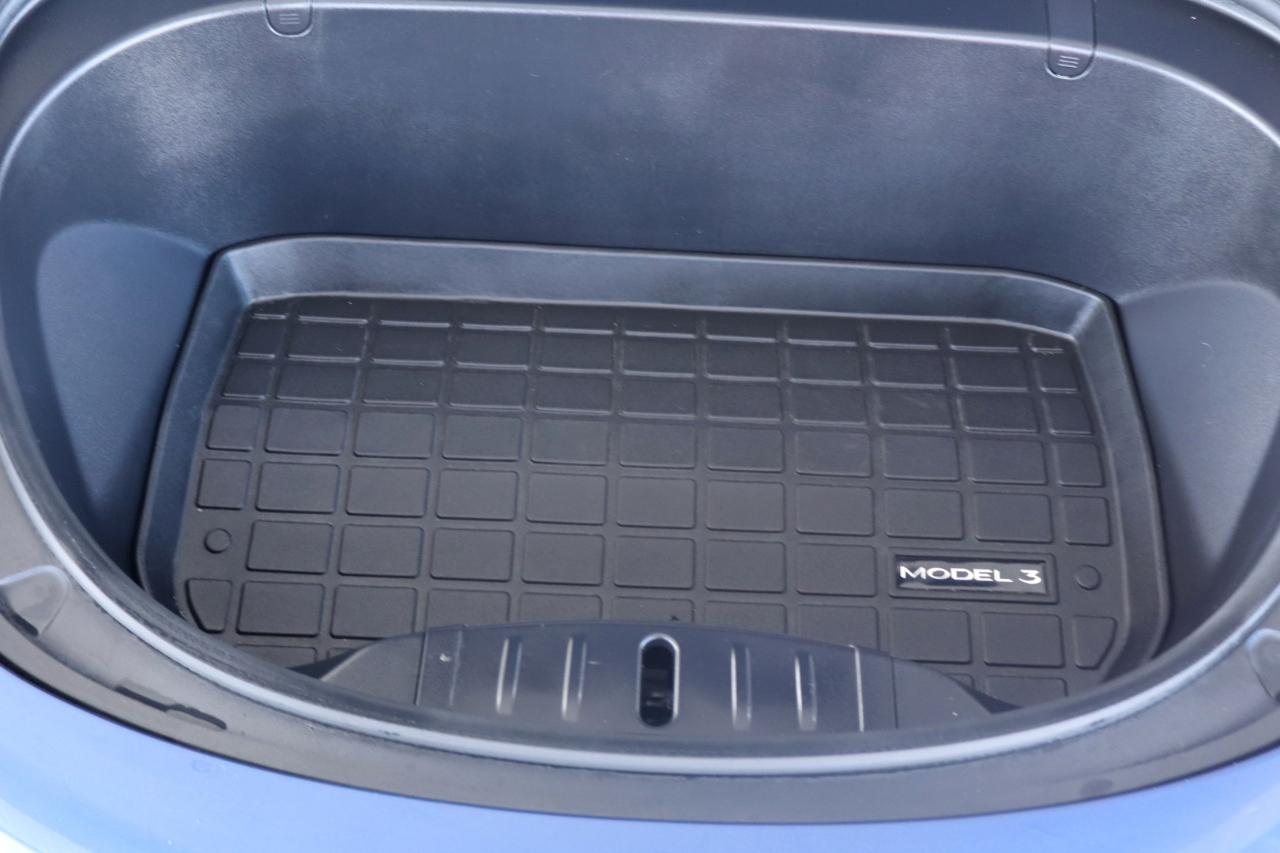 Tesla Model 3 Mid Range RWD *Ltd Avail* 2019