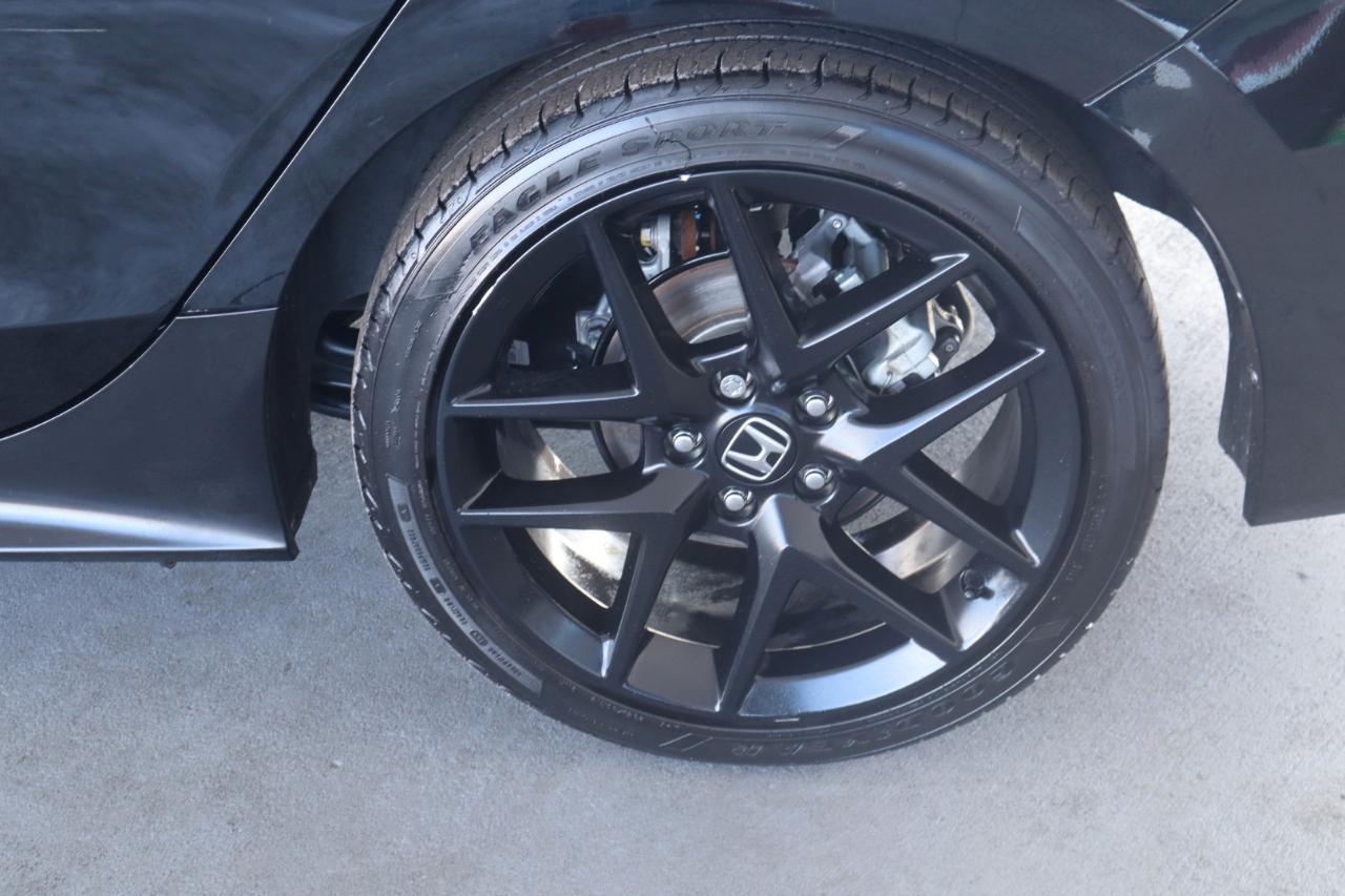 Honda Civic Sedan Sport CVT 2025