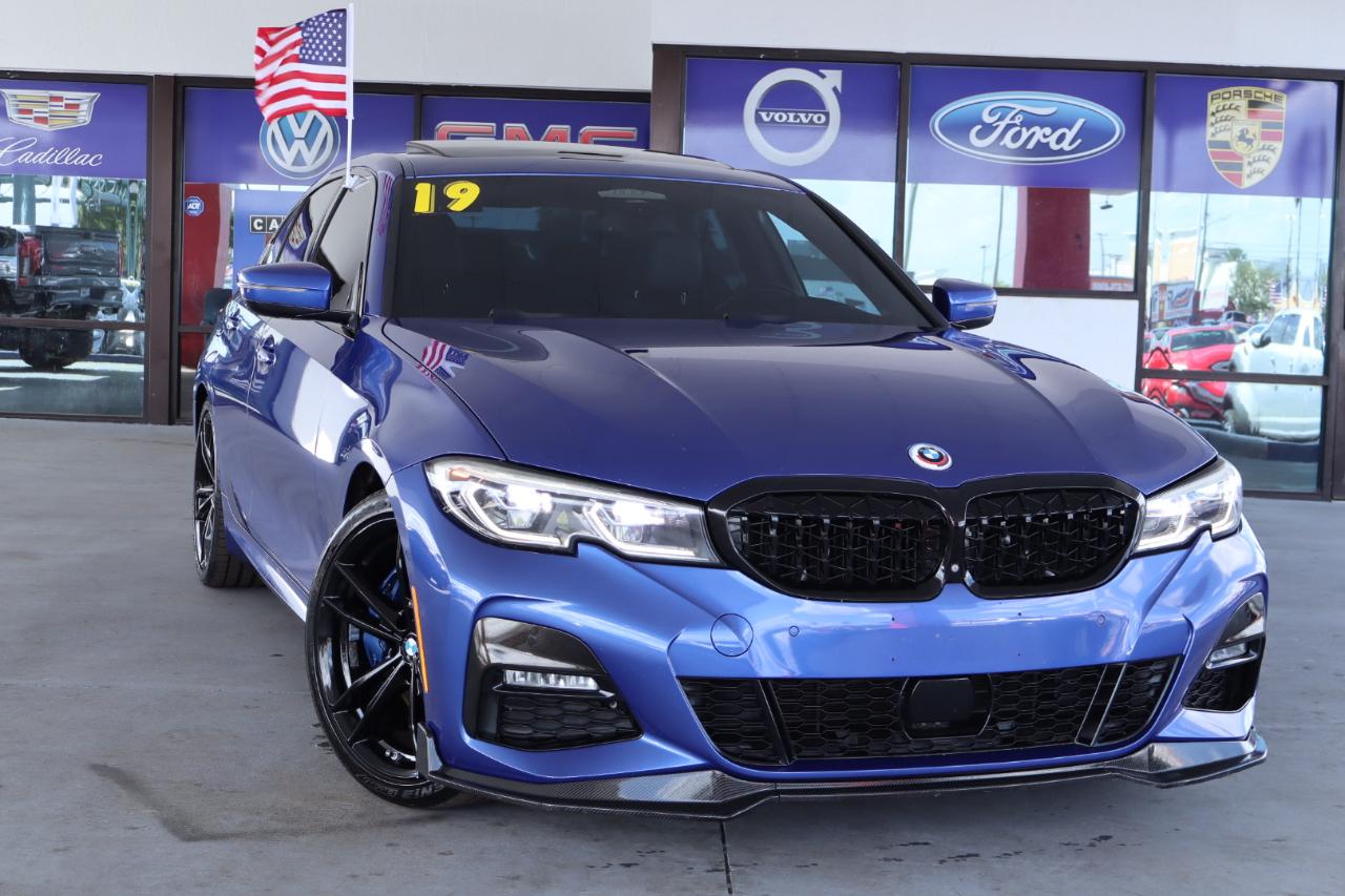 BMW 3 Series 330i Sedan 2019