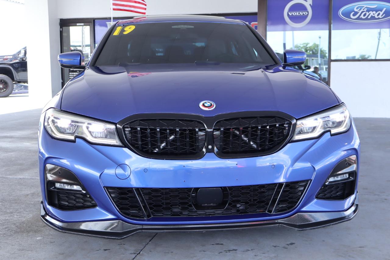 BMW 3 Series 330i Sedan 2019